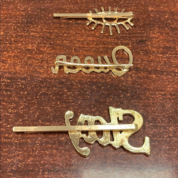 Gold Tone 3pc Set : Queen, Slay & Eye Bobby Pins - Picture 3 of 3
